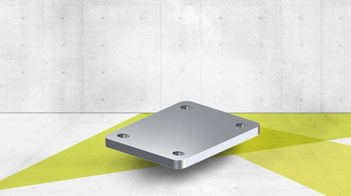 Adapter plate made from zinc-plated steel